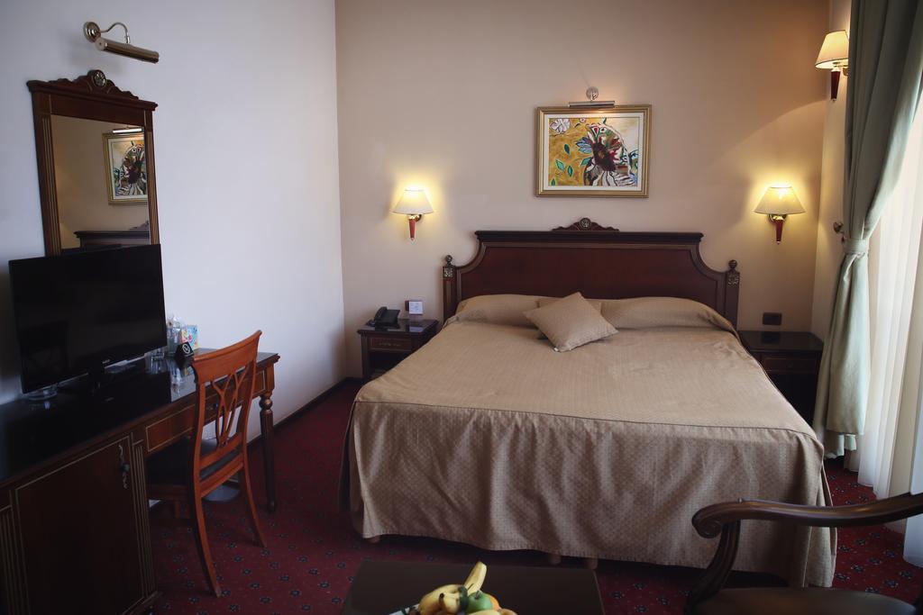 Hotel Millenium Bitola Eksteriør bilde